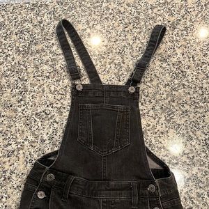 Old Navy Straight Leg Overalls Woman’s